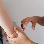 Вакцинація дорослих: які щеплення варто оновлювати — Щеплення для дорослих: що і коли варто оновлювати