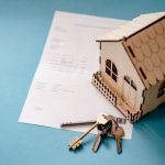 Дарча на квартиру: чим вона відрізняється від договору купівлі-продажу — Дарча на квартиру vs договір купівлі-продажу: ключов