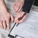 Страхування подорожі: на що звернути увагу в полісі — Страховий поліс подорожі: що читати до підписання